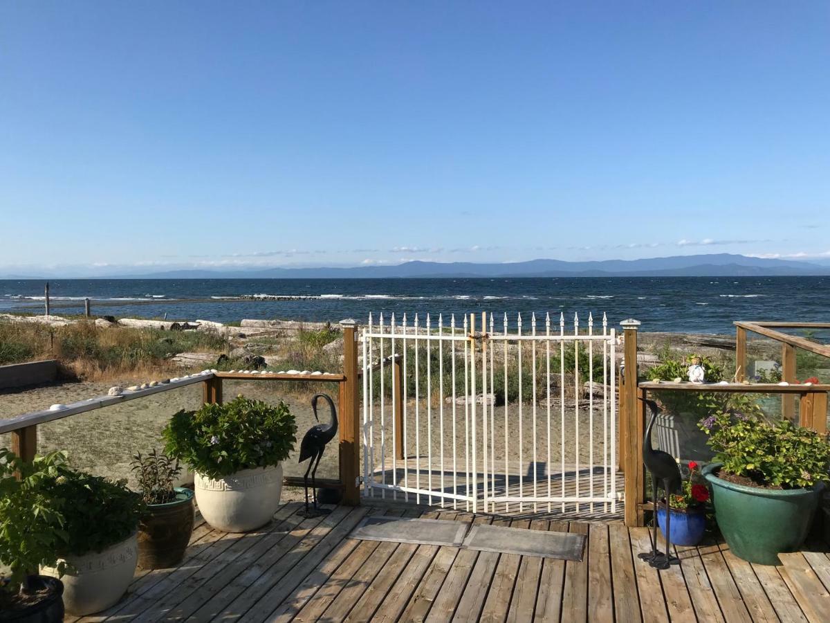 Buena Vista By The Sea Hotel Qualicum Beach Exterior photo