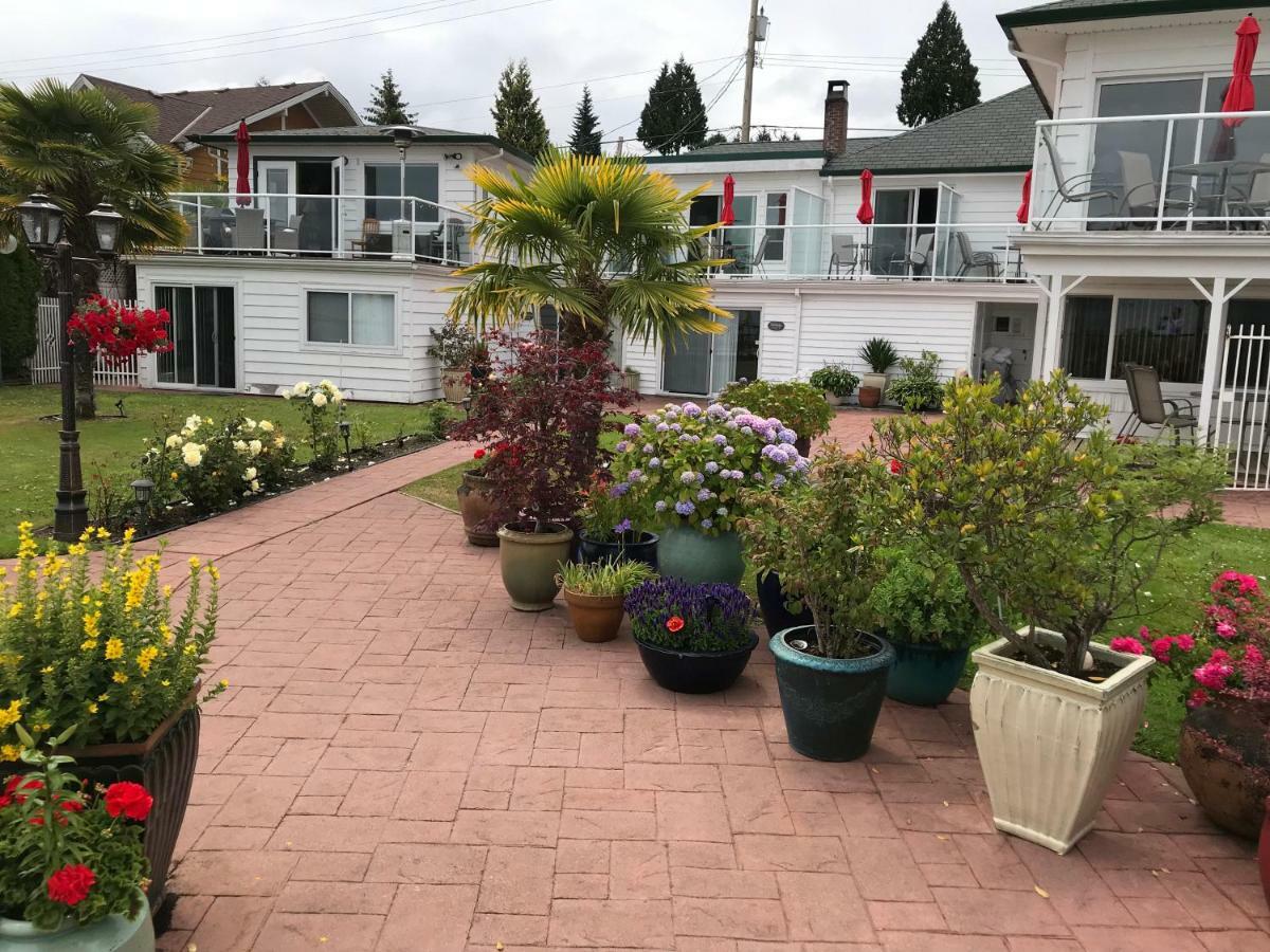 Buena Vista By The Sea Hotel Qualicum Beach Exterior photo